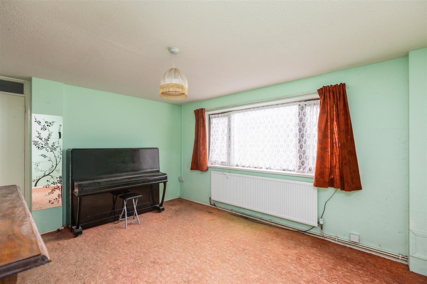 Carmel Road, Winch Wen, Swansea, SA1 7JZ